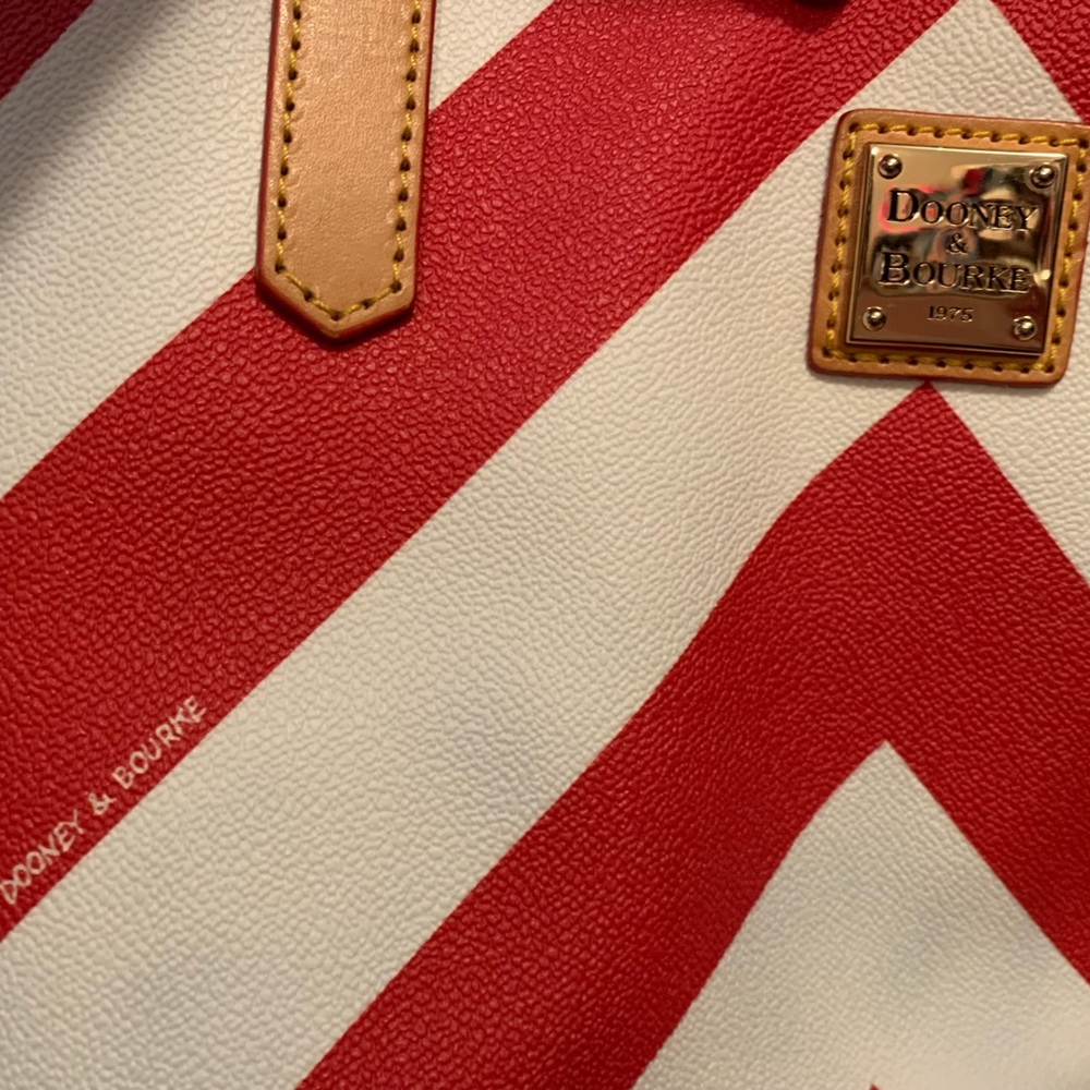 COPY - New Dooney & Bourke Neverfull Tote